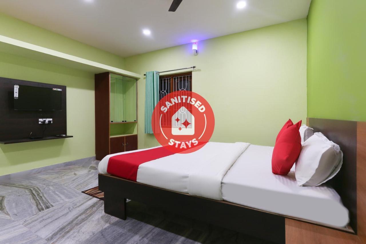 Vaccinated Staff- Oyo 45958 New Castle Inn Бхубанешвар Екстериор снимка